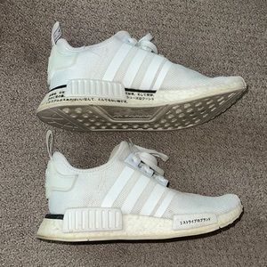 Kids 5.5 (women’s 7) Adidas NMD